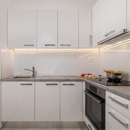 Lux Apartments ริเยกา ภายนอก รูปภาพ