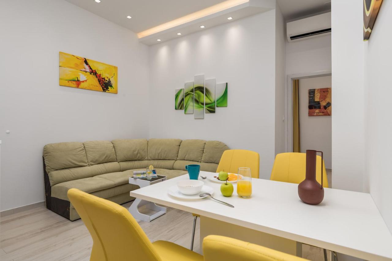 Lux Apartments ริเยกา ภายนอก รูปภาพ