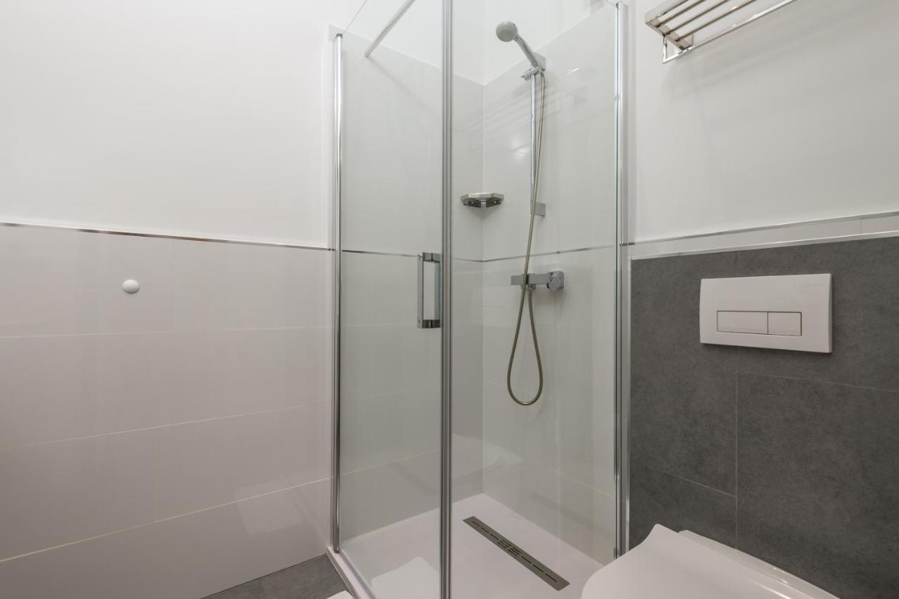 Lux Apartments ริเยกา ภายนอก รูปภาพ