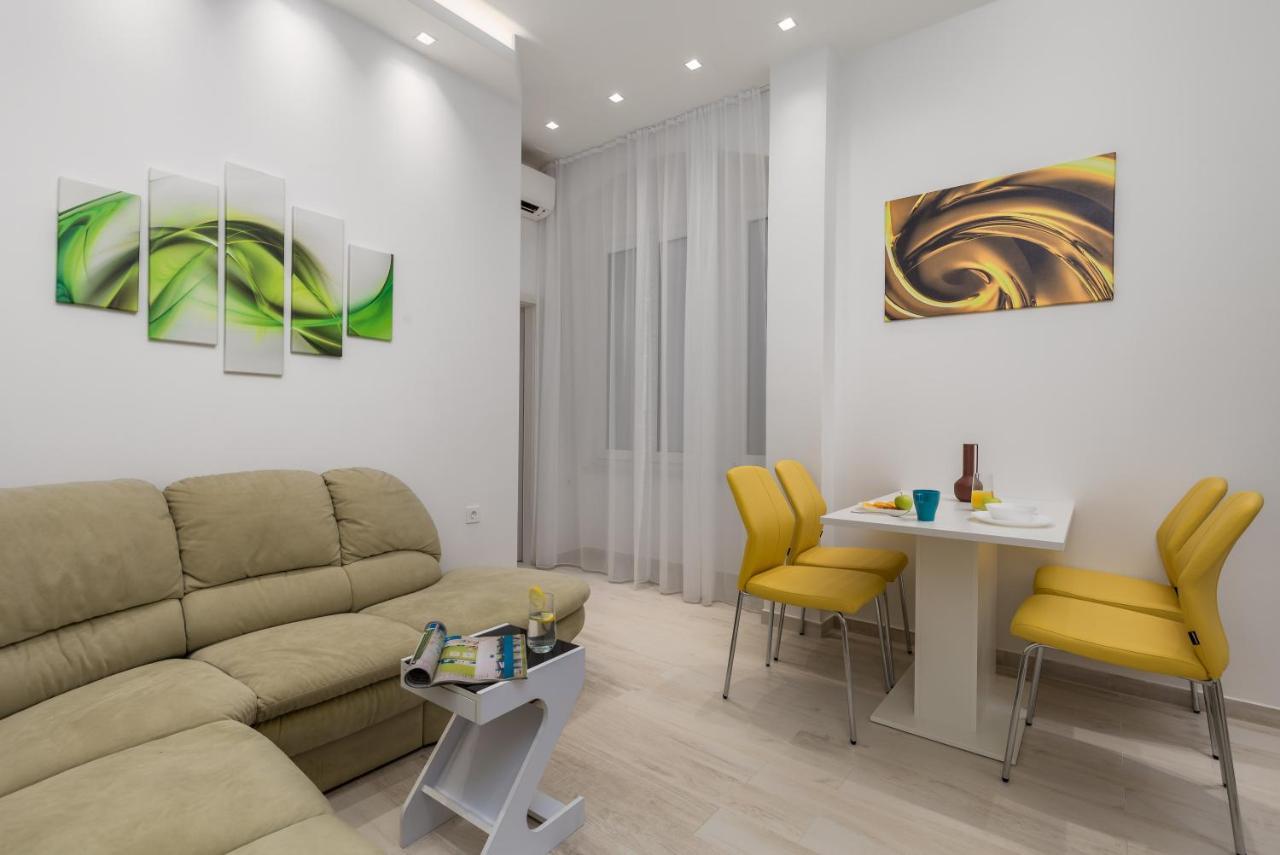 Lux Apartments ริเยกา ภายนอก รูปภาพ
