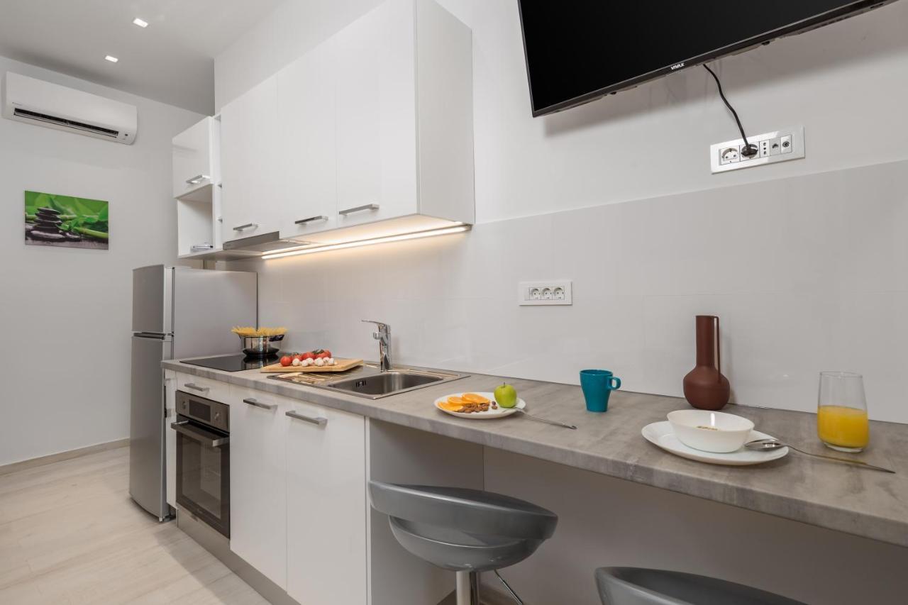 Lux Apartments ริเยกา ภายนอก รูปภาพ